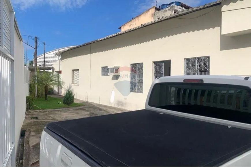 Casa à venda com 04 quartos - 222 m² - Farol - Maceió/AL