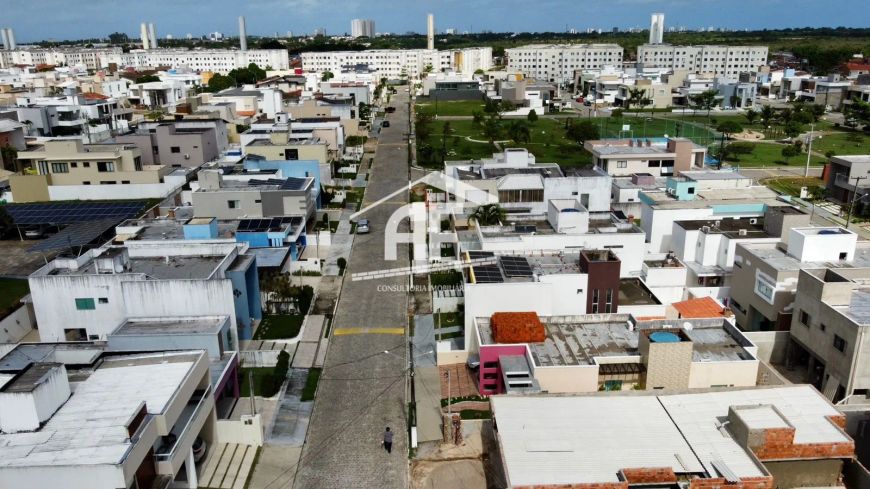 Excelente lote com 240m² totalmente nascente - Condomínio Jardim América.