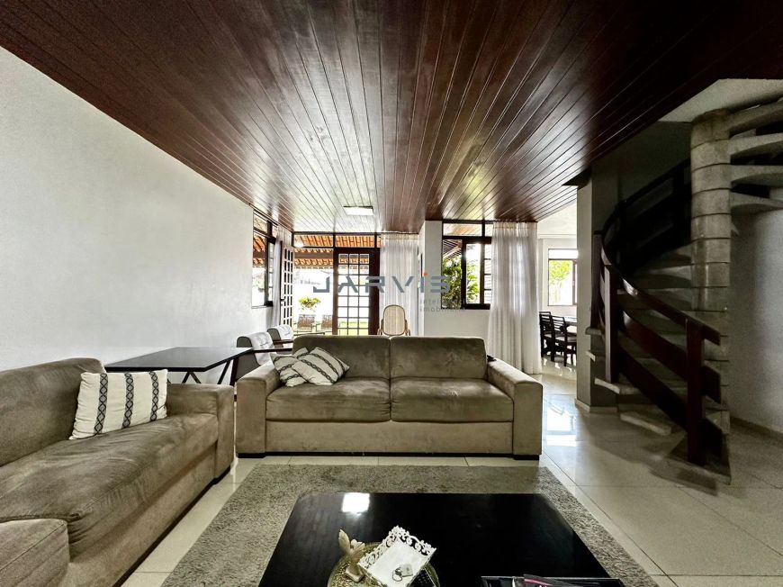 Casa à venda no Jardim do Horto-R$ 1.300.000,00