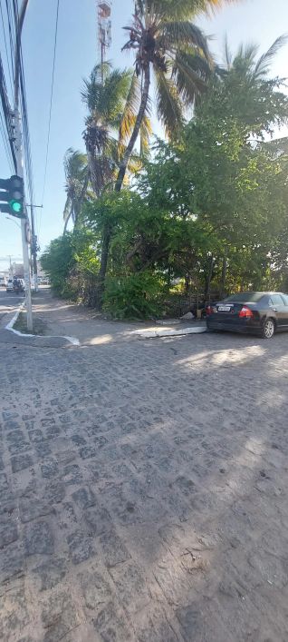 Imóvel para aluguel com 1000 metros quadrados em Jacintinho - Maceió - AL
