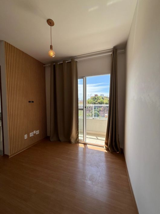 Apartamento com 2 quartos e varanda em Cruz das Almas