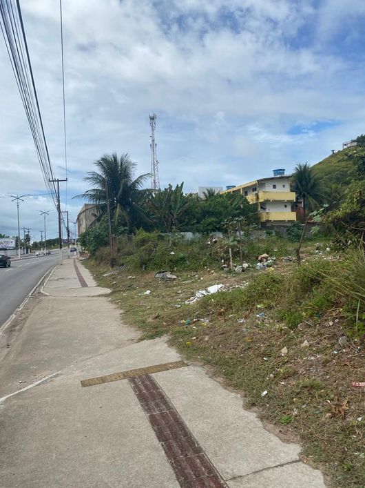 Excelente Área na AL 101 norte em Jacarecica - Maceió - AL