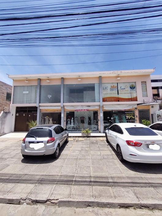 Aluguel - Salas Comerciais medindo a partir de 15m² - Próximo a Convém no Farol