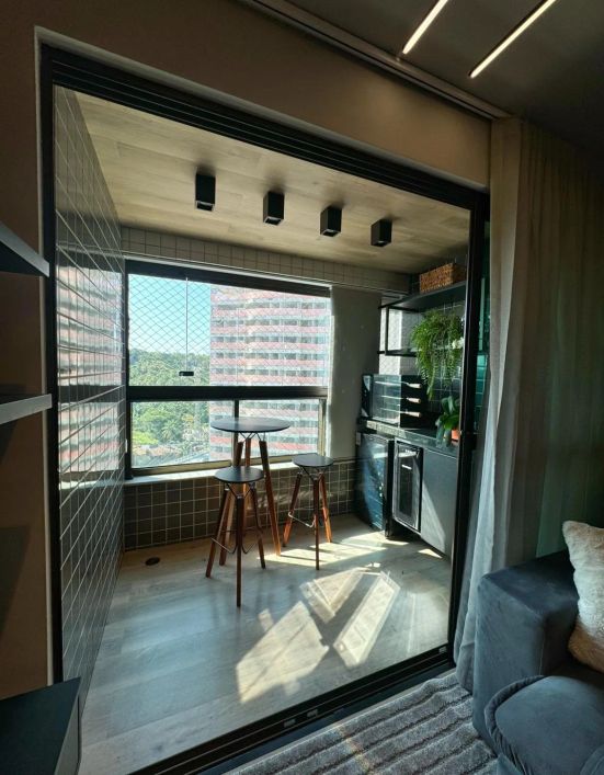 ALUGO APTO DE LUXO - JACARECICA 2/4 QUARTOS SENDO 1 SUITES- MOBILIADO