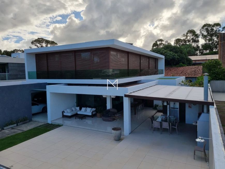 CASA EM CONDOMÍNIO FECHADO DISPONÍVEL PARA VENDA