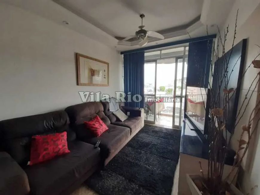 Excelente apartamento 02 quartos mais dependência com varandão.