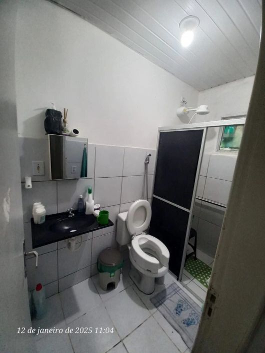 Tacy vende casa. Recanto dos contos
