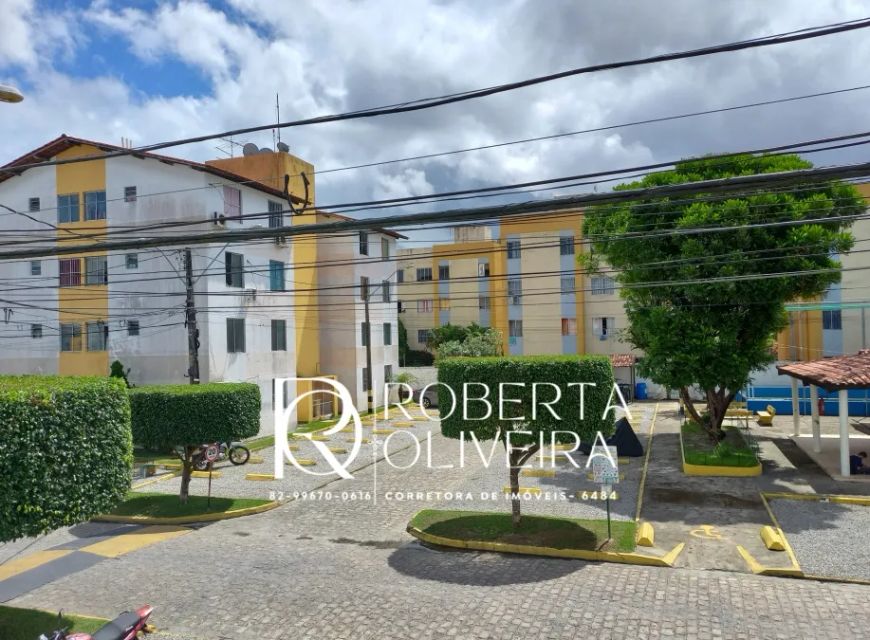 Bernardo Oiticica vendo apartamento 2/4 térreo nascente reformado prox Carajás Petropolis
