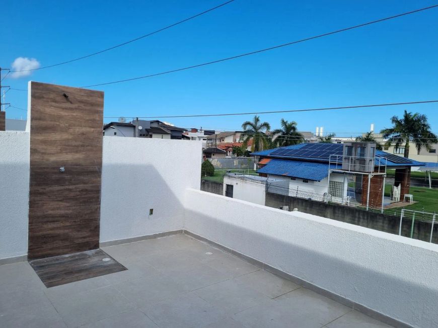 TRIPLEX NO ANTARES