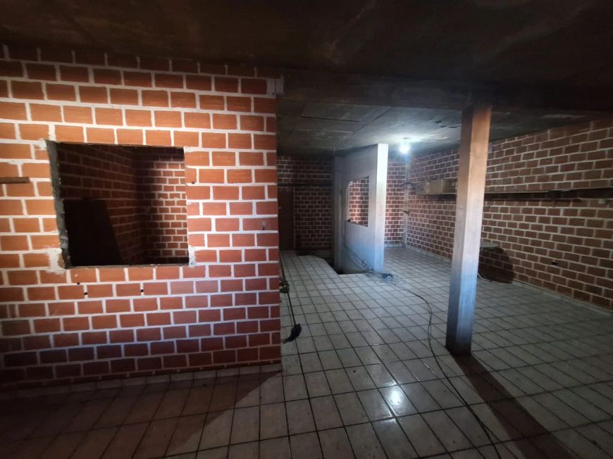Imóvel para aluguel tem 400 metros quadrados com 4 quartos em Centro - Maceió - AL
