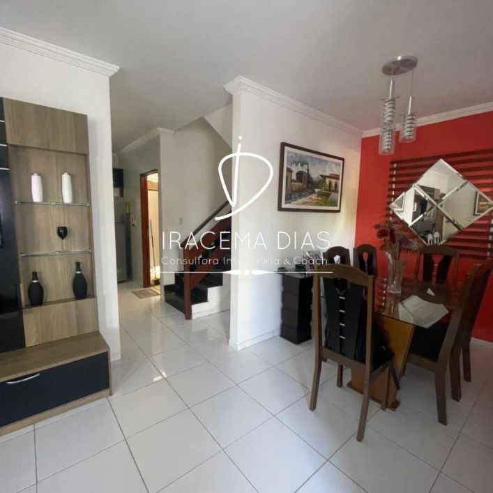 Casa duplex com 3 quartos,no Monte Belo, excelente oportunidade