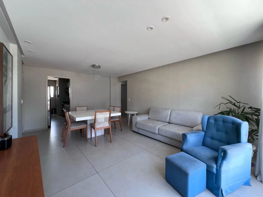 Alugo apartamento 3/4 mobiliado na Ponta Verde