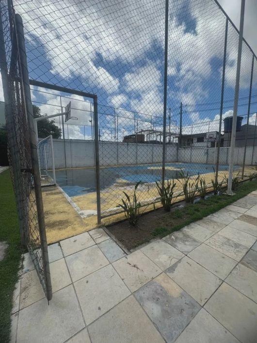 Imóvel para venda possui 55 metros quadrados com 2 quartos em Antares - Maceió - AL