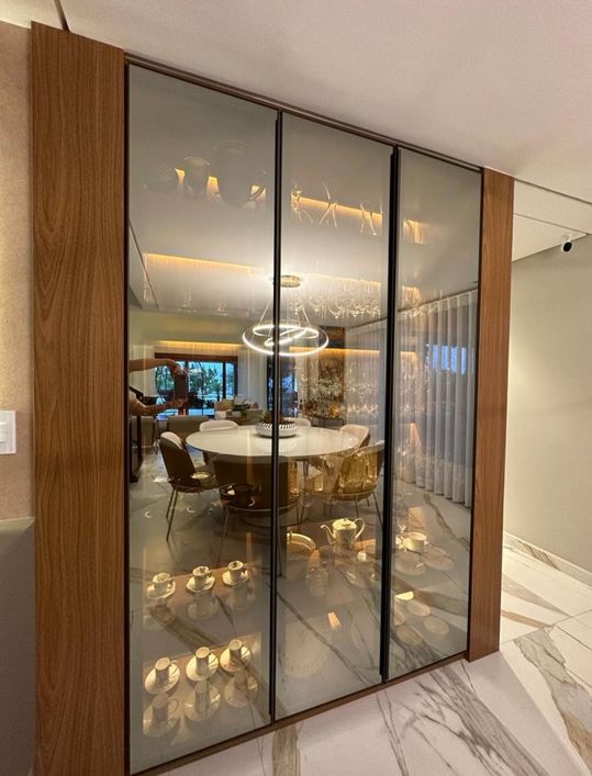 Casa alto padrão para venda possui 662 m2 com 4 quartos em Garça Torta -Pé na Areia - Maceió - AL