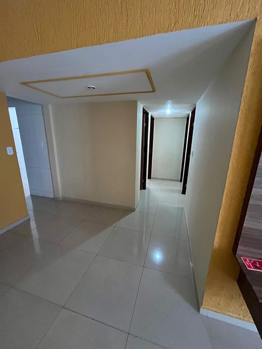 PS ALUGO APARTAMENTO 3/4 C/ VARANDA NA JATÍUCA