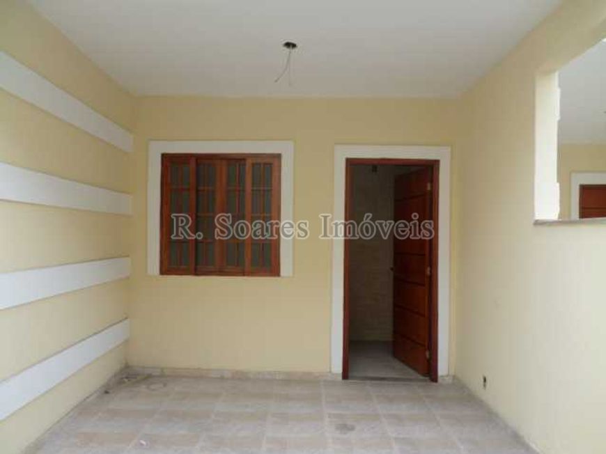 Casa Duplex com 2 quartos suítes na Rua Manuel Vieira, no Tanque.