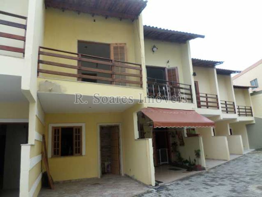 Casa Duplex com 2 quartos suítes na Rua Manuel Vieira, no Tanque.