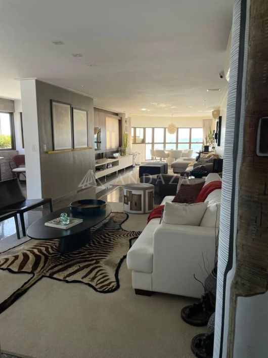 Cobertura Duplex de luxo à beira mar da orla de Jatiúca com 4 suítes e 616m2 de área privativa