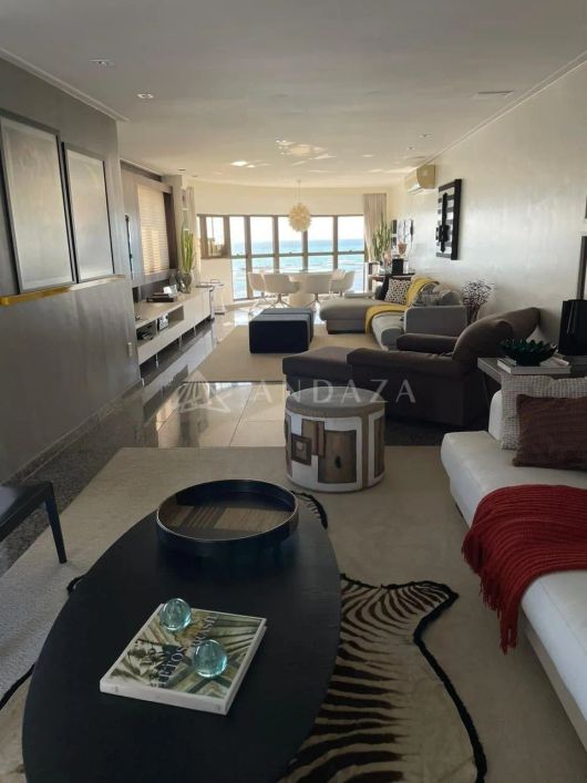 Cobertura Duplex de luxo à beira mar da orla de Jatiúca com 4 suítes e 616m2 de área privativa
