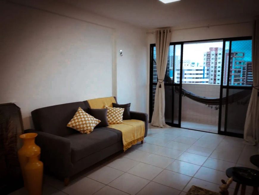 OPORTUNIDADE - QUARTO E SALA MOBILIADO COM VARANDA - PONTA VERDE