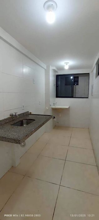 Imóvel para venda tem 60 metros quadrados com 2 quartos em Antares - Maceió - AL