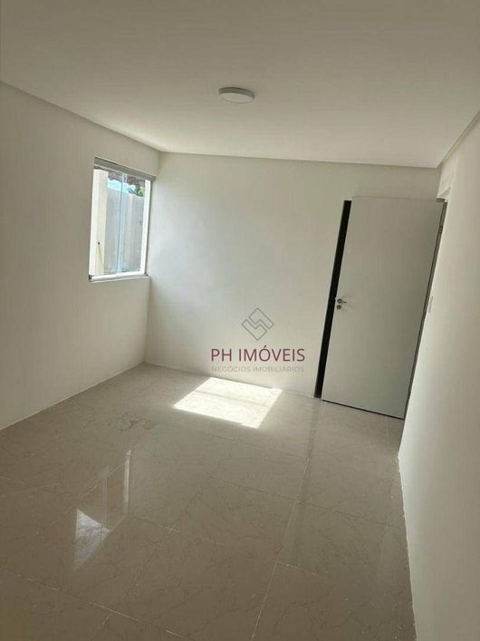 Casa com 4 dormitórios sendo 3 suítes + DCE no Bairro do Antares - 270m²