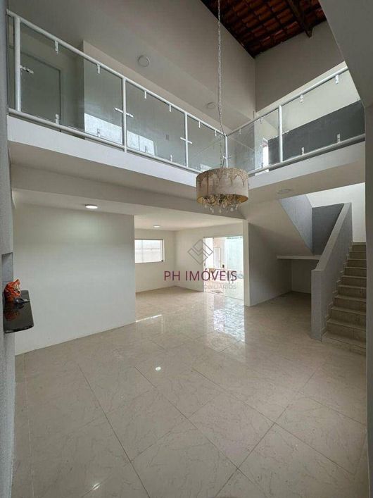 Casa com 4 dormitórios sendo 3 suítes + DCE no Bairro do Antares - 270m²