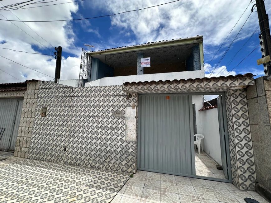 Casa em Santa Lúcia - 02 casas por 290 mil - Maceió-AL