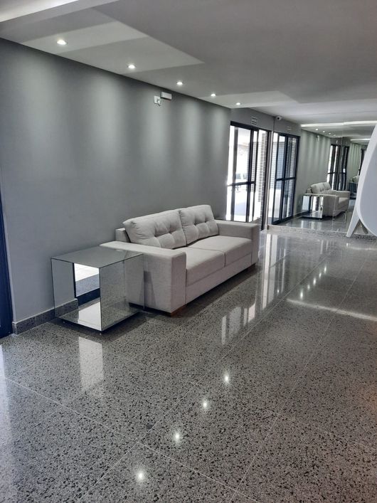 VENDO 2/4 COM SUITE PERTO DO SHOPINNG PATIO