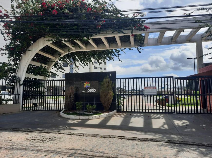 Imóvel para venda possui 52 metros quadrados com 2 quartos em Antares - Maceió - AL