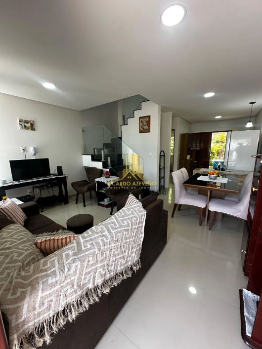 Antares, Casa com 3/4, 02 suítes e banheira