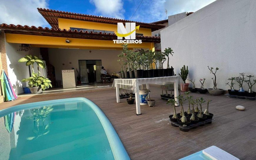 Casa em Condomínio à venda, 4 quartos, 3 suítes, 3 vagas, Santa Amélia - Maceió/AL