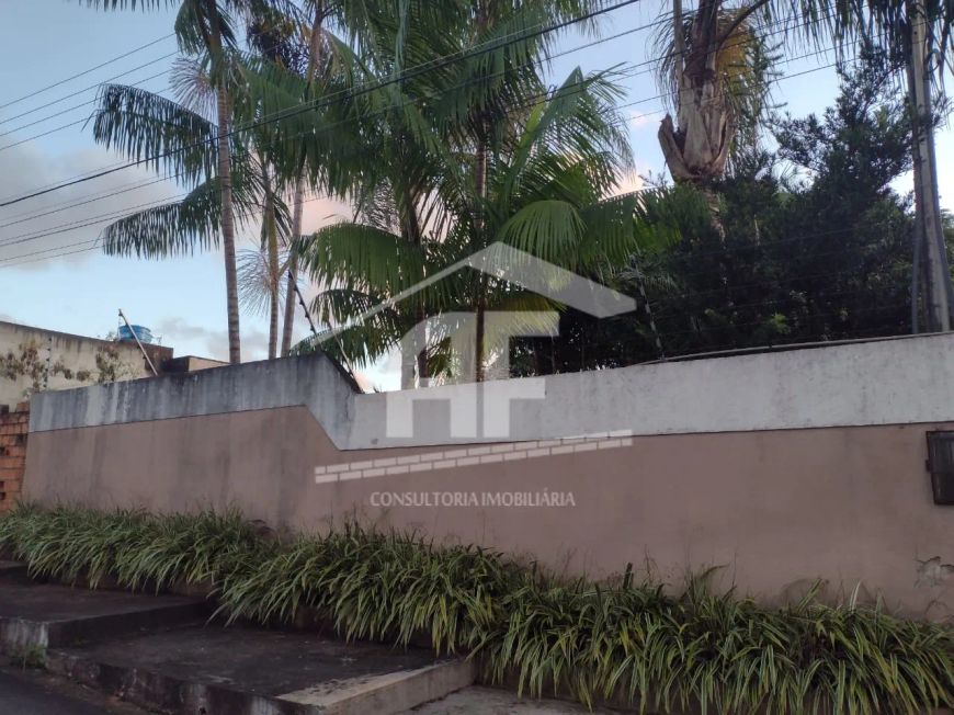 Lote de 10x35, Totalmente plano em uma ótima localização - Antares.