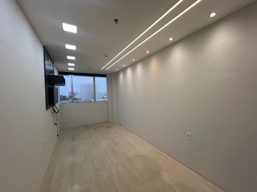 ALUGUE excelente sala comercial com 57 metros no The Square Park Office