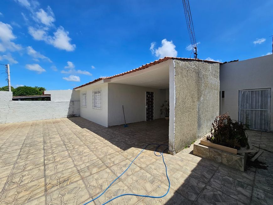 Casa à Venda no Feitosa, Leia a Descrição!