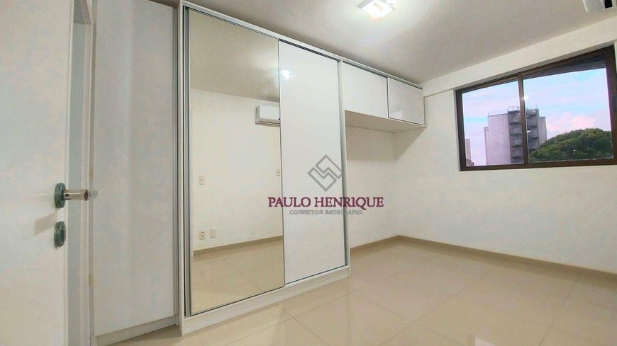 Apartamento com 3 dormitórios sendo 1 suíte no Bairro do Farol - 78m²