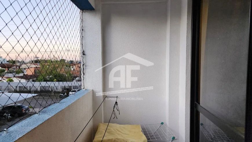 Ótimo apartamento com 03 quartos (01 suíte) e 60,95m² em um condomínio completo no Antares