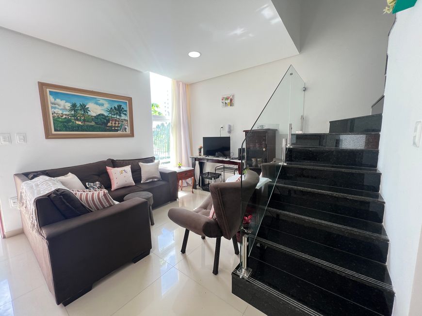 Via verde - Casa em condomínio fechado no Antares - 3 quartos, 90 m², porcelanato.