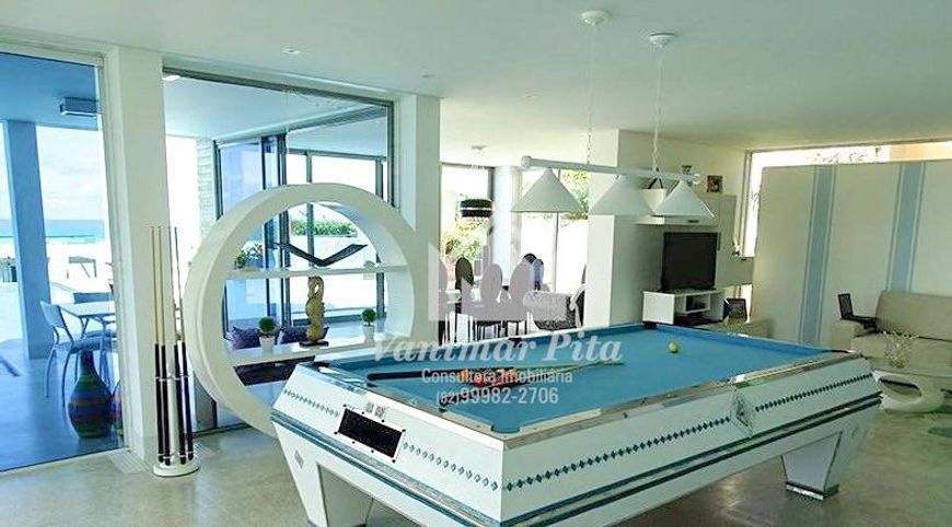 Mansão em condomínio fechado à venda tem 650 m² com 4 suítes em Jacarecica - Maceió - AL