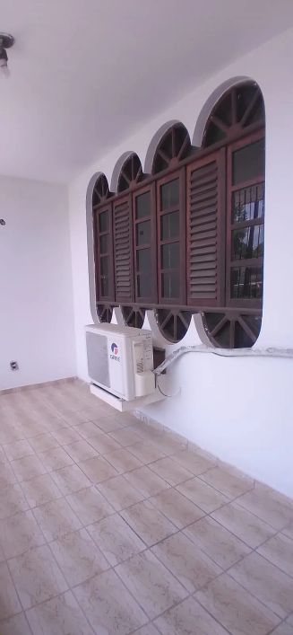 Excelente Casa no Farol, com 300m2.