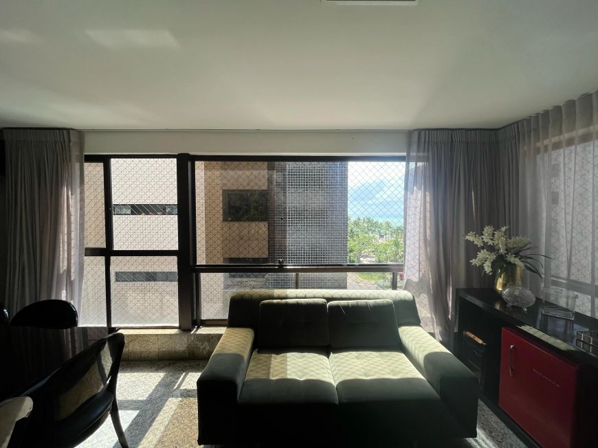 Imóvel para venda tem 133 metros quadrados com 4 quartos em Ponta Verde - Maceió - AL