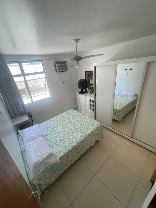 Imóvel para venda possui 100 metros quadrados com 4 quartos em Ponta Verde - Maceió - AL