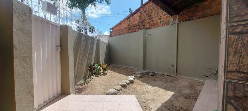 Casa 3 Quartos à Venda na Parte Alta, Leia A Descrição!!