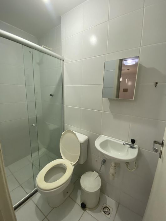 PS.: VENDO APTO 3/4 NA PONTA VERDE