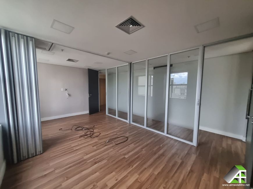 ESCRITÓRIO COMERCIAL