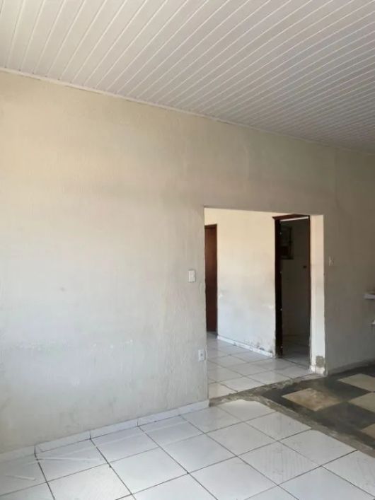 Prédio comercial no centro para locação - 3.000,00