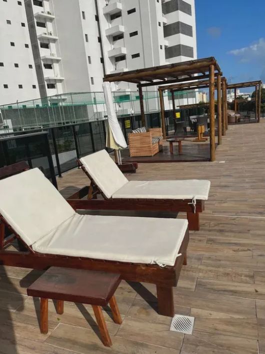 ALUGO Apartamento no Ed. Mirante Club Strategia (Farol)