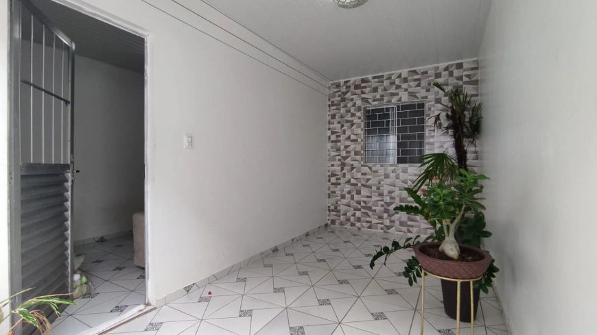 Casa com 02 quartos em Santa Lúcia - Maceió - AL