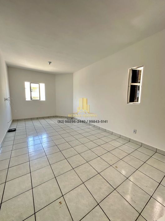 Apartamento com 80m², 03 quartos, Feitosa