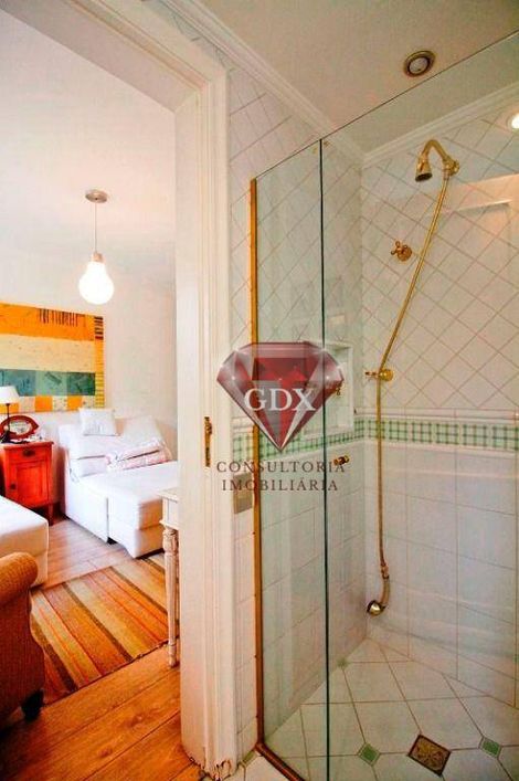 Casa Suspensa Lindemberg Bela Cintra